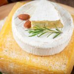 مجموعه تصاویر استوک غذا و خوراکی با موضوع انواع پنیرها