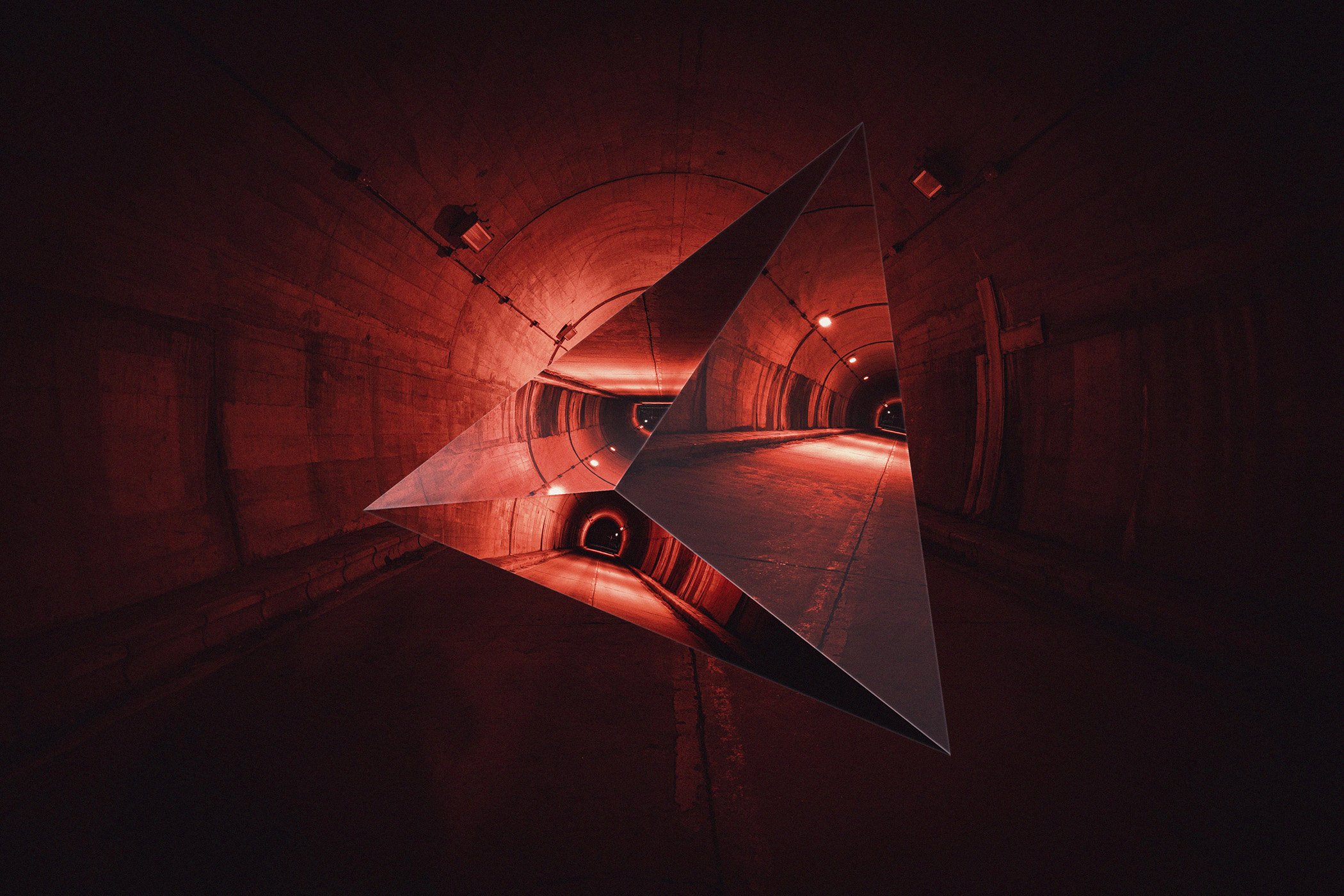 Prism Lens Distortion Photo Effect 3